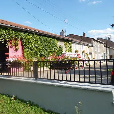 Charmante Avec Salle D'eau Privative Et Salon Commun, Proche Belgique Et Luxembourg Boismont (Meurthe-et-Moselle)