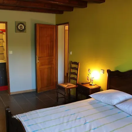 Bed & Breakfast Charmante Avec Salle D'eau Privative Et Salon Commun, Proche Belgique Et Luxembourg 3*