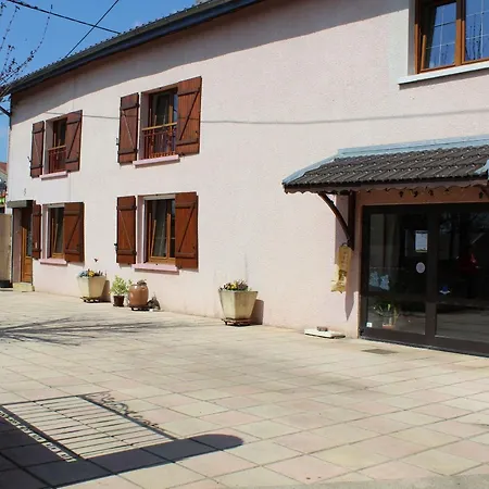 Charmante Avec Salle D'eau Privative Et Salon Commun, Proche Belgique Et Luxembourg Boismont (Meurthe-et-Moselle)