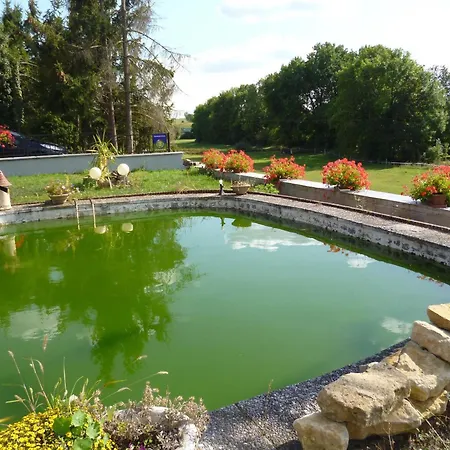 Charmante Avec Salle D'eau Privative Et Salon Commun, Proche Belgique Et Luxembourg Bed & Breakfast Boismont (Meurthe-et-Moselle)