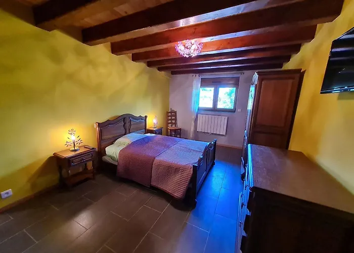 Charmante Avec Salle D'eau Privative Et Salon Commun, Proche Belgique Et Luxembourg - Fr-1-584-327 Bed & Breakfast