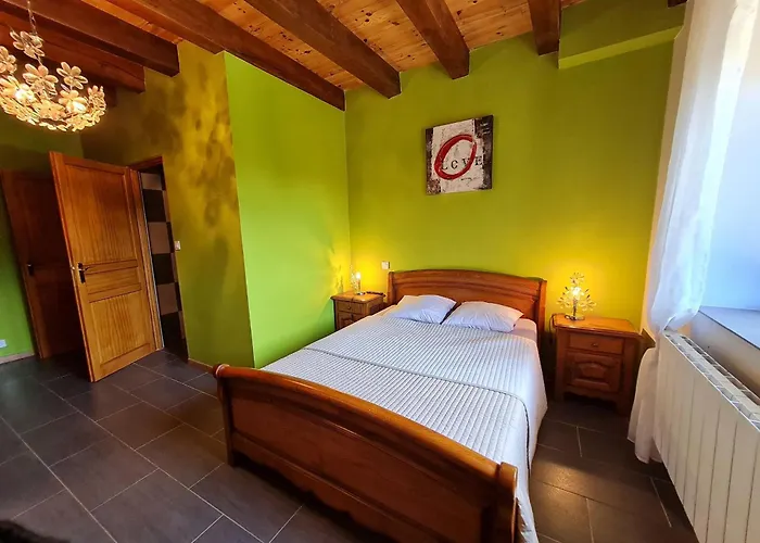 Charmante Avec Salle D'eau Privative Et Salon Commun, Proche Belgique Et Luxembourg - Fr-1-584-327 Boismont (Meurthe-et-Moselle)